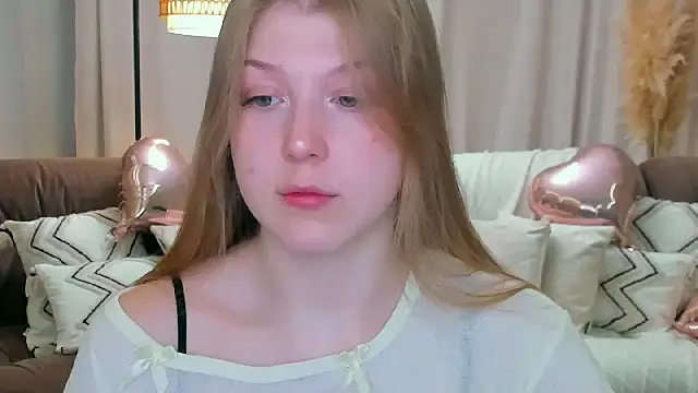 Stella Light online show from March 16, 2026, 4:20 am