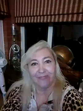 LadyKriss online show from May 22, 2026, 7:01 pm