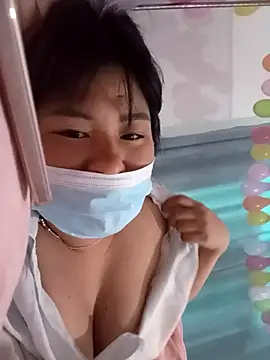 -lab- online show from November 3, 2025, 2:17 am