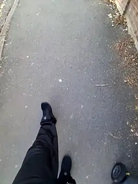 Imyourguy2025 online show from April 19, 2026, 5:36 pm