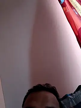 Snapshot of UNIT734 chatting on November 3, 2025, 6:51 am UNIT734 online show from November 3, 2025, 6:51 am