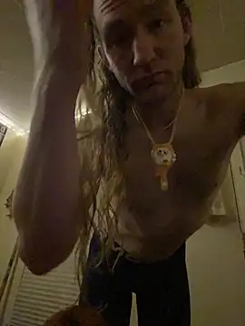 Snapshot of Good-naturedLSDsex chatting on March 3, 2026, 10:22 am Good-naturedLSDsex online show from March 3, 2026, 10:22 am