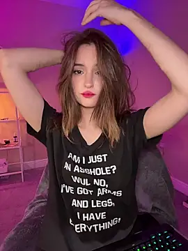 AngieFae  online show from December 21, 2025, 7:21 am