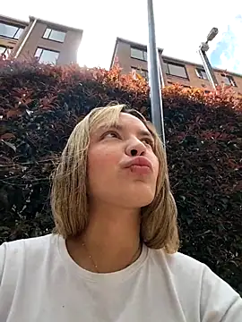 celeste 83 online show from November 12, 2025, 3:27 pm