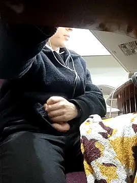 Carriata larry online show from October 26, 2025, 6:58 am