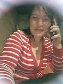 chipu06 online show from March 17, 2026, 11:35 am