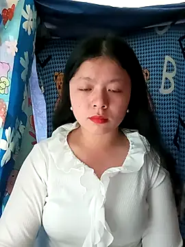 lisa-bae00 online show from February 17, 2026, 5:05 am