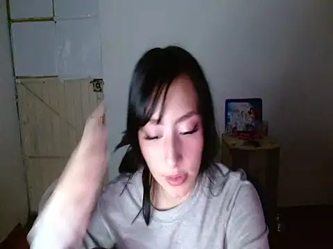 Snapshot of fresita_streamer chatting on October 24, 2025, 5:39 am fresita streamer online show from October 24, 2025, 5:39 am