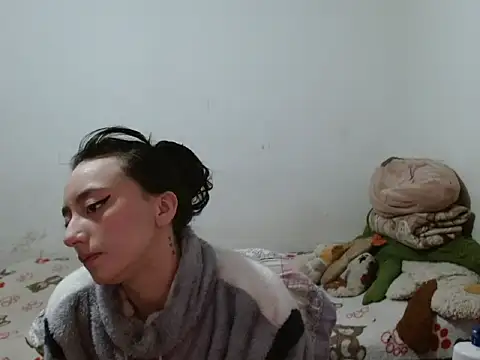 Snapshot of fresita_streamer chatting on November 12, 2025, 5:11 am fresita streamer online show from November 12, 2025, 5:11 am