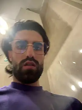 Snapshot of Paapii1098 chatting on February 21, 2026, 8:55 pm Paapii1098 online show from February 21, 2026, 8:55 pm