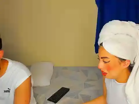 astredad2025 online show from November 29, 2025, 3:06 am