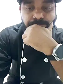 Sfdocom online show from October 28, 2025, 10:41 pm