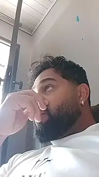 Sfdocom online show from November 25, 2025, 4:51 pm