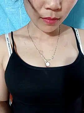 Bear bear0 online show from April 9, 2026, 4:47 am