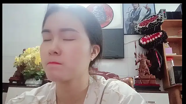 Snapshot of Family-Lovee chatting on January 18, 2026, 2:31 pm Family-Lovee online show from January 18, 2026, 2:31 pm