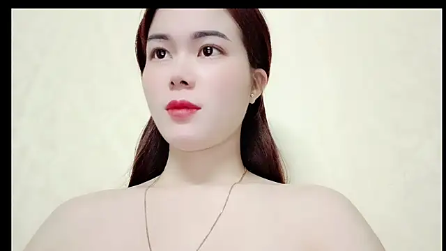 Snapshot of Family-Lovee chatting on February 24, 2026, 2:23 am Family-Lovee online show from February 24, 2026, 2:23 am