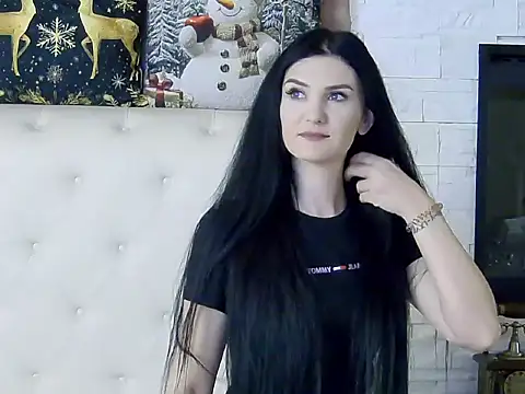 KendraNoir online show from December 15, 2025, 6:30 am