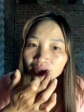 sowbibi online show from October 31, 2025, 3:58 am