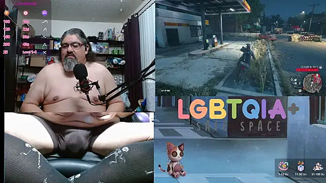 Snapshot of geekycastillo chatting on November 18, 2025, 3:54 am geekycastillo online show from November 18, 2025, 3:54 am