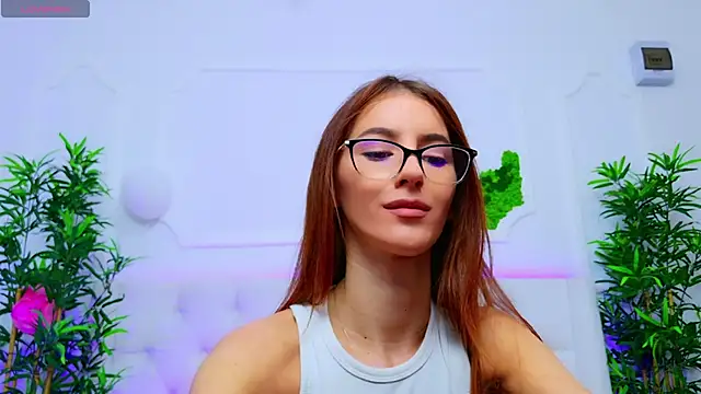 ElisaCharm online show from October 27, 2025, 4:57 am