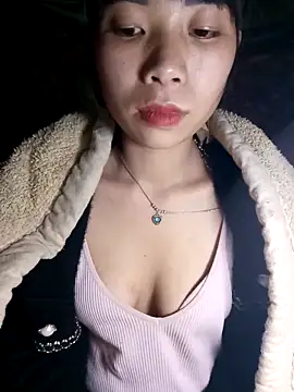 mekaka00 online show from December 22, 2025, 2:39 pm