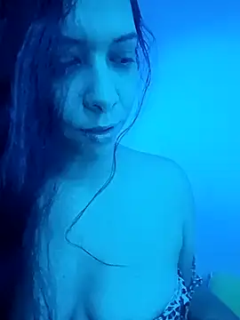 YANKERAPUNZEL online show from November 2, 2025, 7:57 am