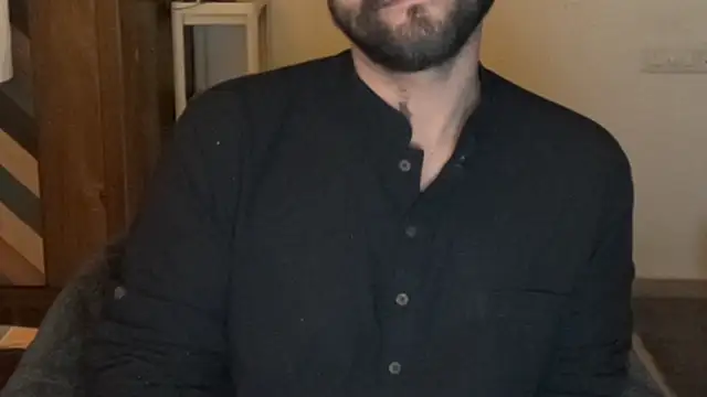 MakeMeAwareAah online show from November 29, 2025, 5:46 pm