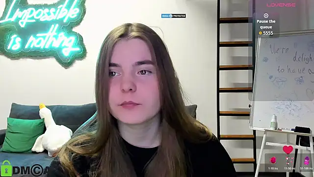 MiraaBloom online show from November 25, 2025, 2:28 pm