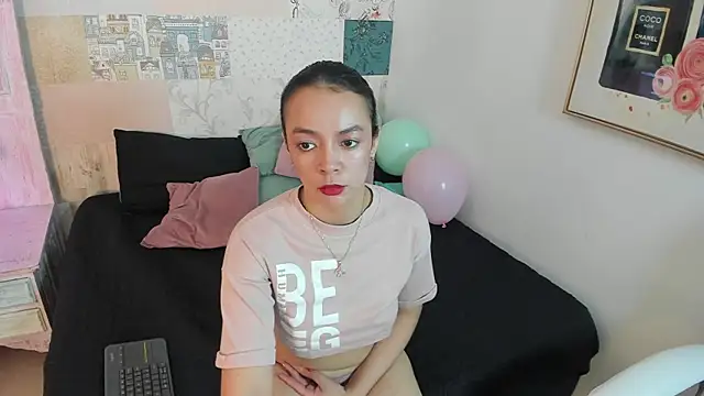 Anna Tood online show from November 13, 2025, 2:48 am