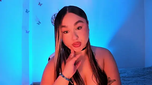 Soouf  online show from November 15, 2025, 8:35 pm