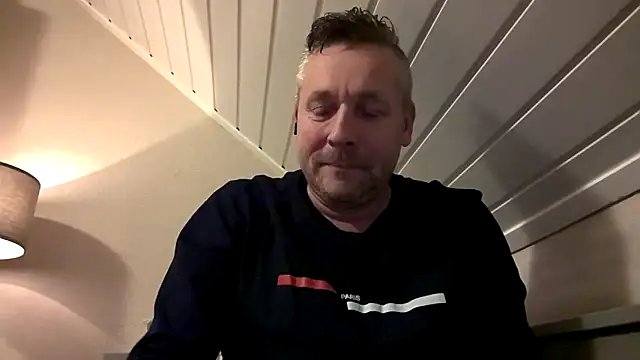 Woody Longbong online show from November 18, 2025, 6:00 pm