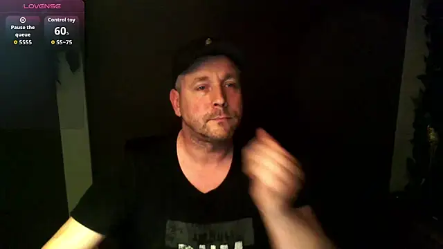 Woody Longbong online show from November 15, 2025, 4:44 pm