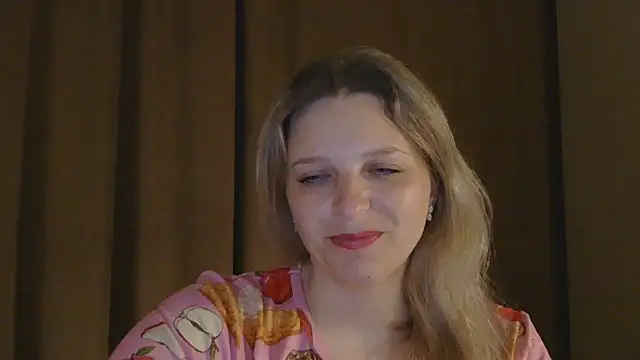 ElisSky301 online show from March 28, 2026, 11:39 pm