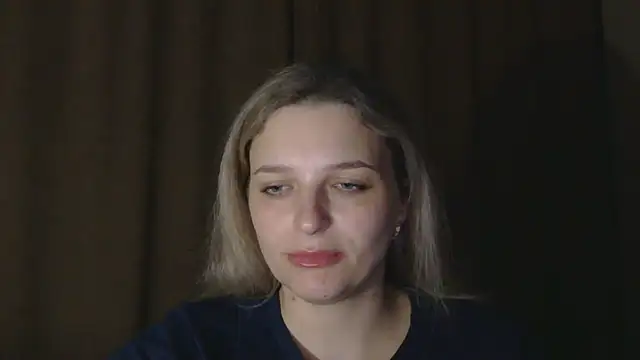 ElisSky301 online show from February 8, 2026, 9:12 pm