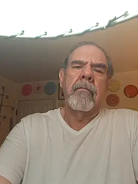 Snapshot of pena633 chatting on February 11, 2026, 12:54 am pena633 online show from February 11, 2026, 12:54 am