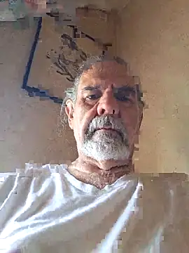 Snapshot of pena633 chatting on March 21, 2026, 8:24 pm pena633 online show from March 21, 2026, 8:24 pm