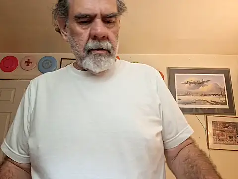 Snapshot of pena633 chatting on March 26, 2026, 1:04 am pena633 online show from March 26, 2026, 1:04 am