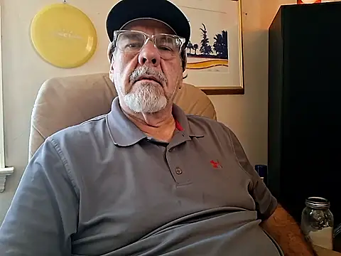 pena633 online show from November 17, 2025, 1:15 pm