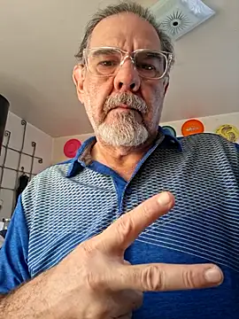 pena633 online show from December 14, 2025, 4:56 pm