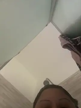 gatitalocahot online show from April 23, 2026, 3:35 pm