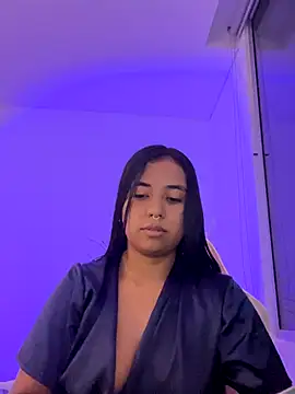 aly nicols online show from November 7, 2025, 4:28 am