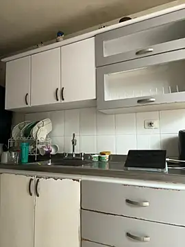 Selena Roa online show from March 8, 2026, 5:49 pm