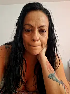 Snapshot of viviana-sexi chatting on June 27, 2026, 1:06 pm viviana-sexi online show from June 27, 2026, 1:06 pm