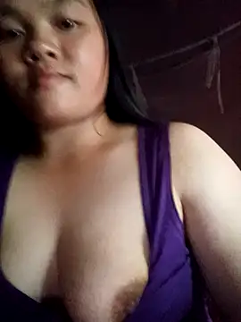 Snapshot of model-sexxy chatting on October 22, 2025, 5:18 am model-sexxy online show from October 22, 2025, 5:18 am