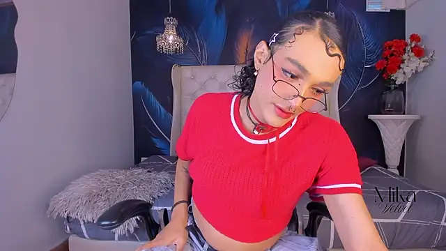 Mika  velvet online show from February 17, 2026, 9:12 pm