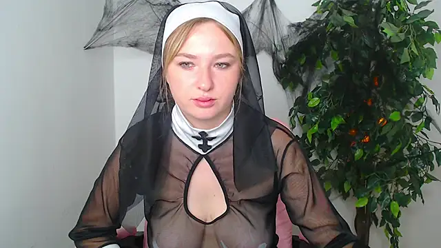 Ailissa  fox online show from October 31, 2025, 8:55 am