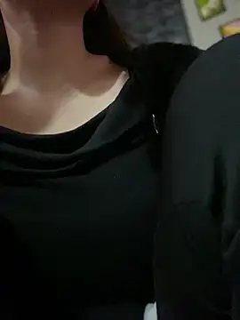 kitty-20x online show from February 21, 2026, 1:07 am