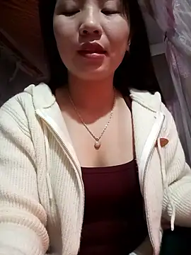 -Lanaa- online show from January 10, 2026, 5:52 pm