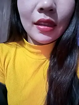 -Lanaa- online show from November 28, 2025, 6:19 pm