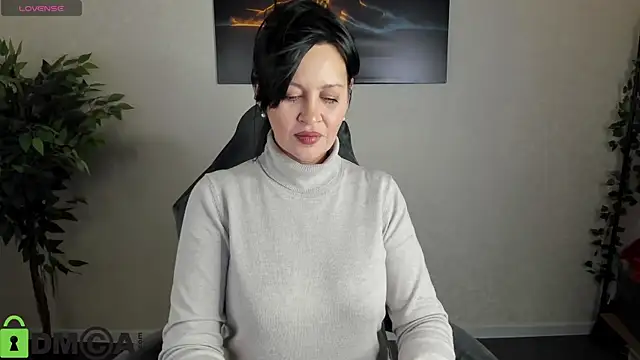 Sara Devills online show from February 10, 2026, 9:19 am